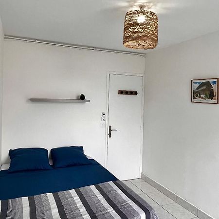 L'Escale, Chambre Dans Appartement Partage, Bedroom In Shared Appartment Pointe-à-Pitre Extérieur photo